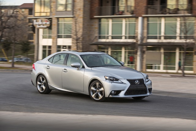 Lexus Is photo 24
