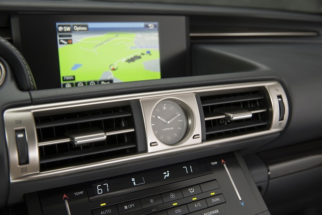 Lexus Is photo 148
