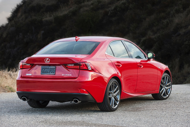 Lexus Is photo 3