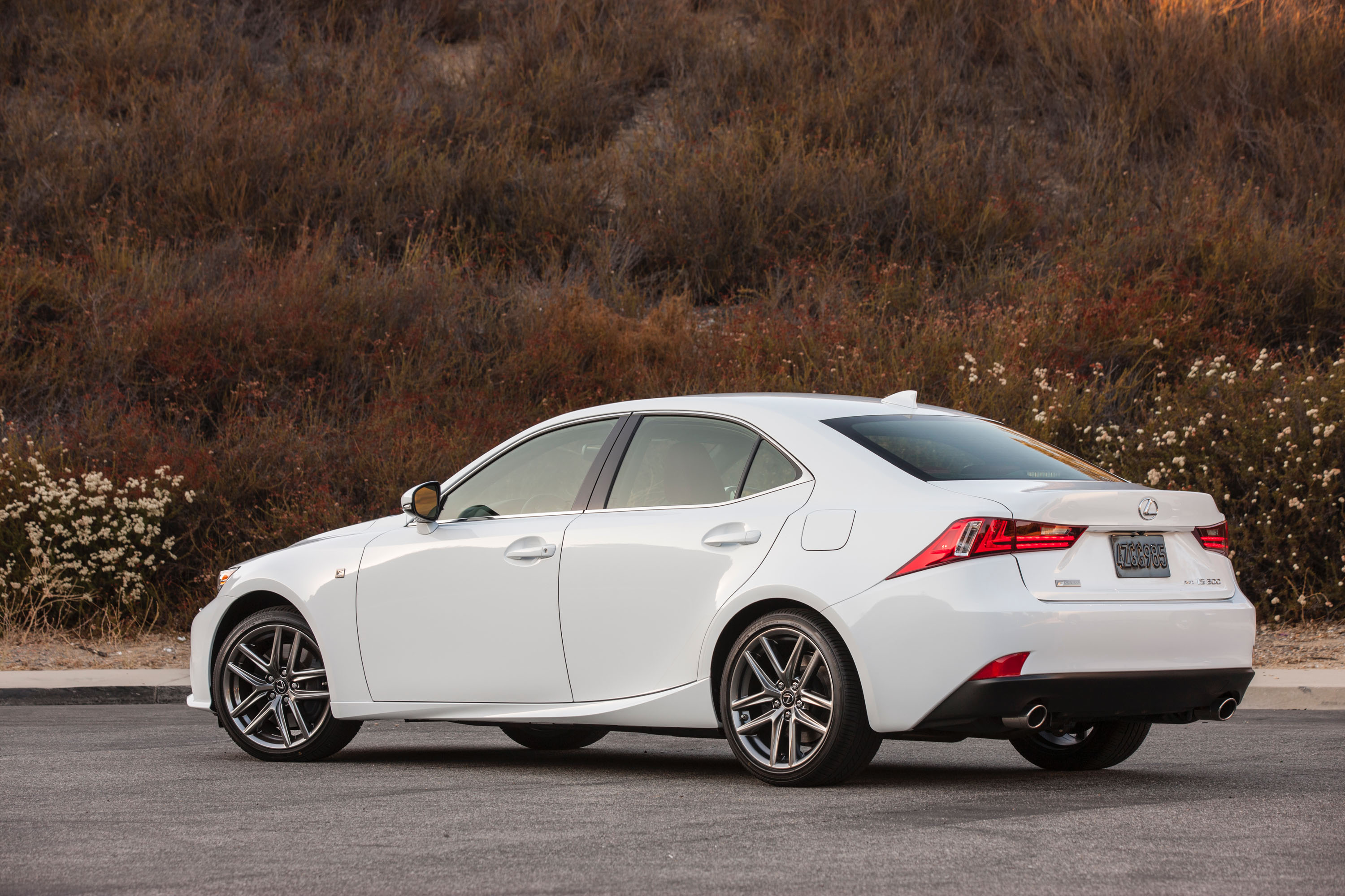 Lexus Is photo 15