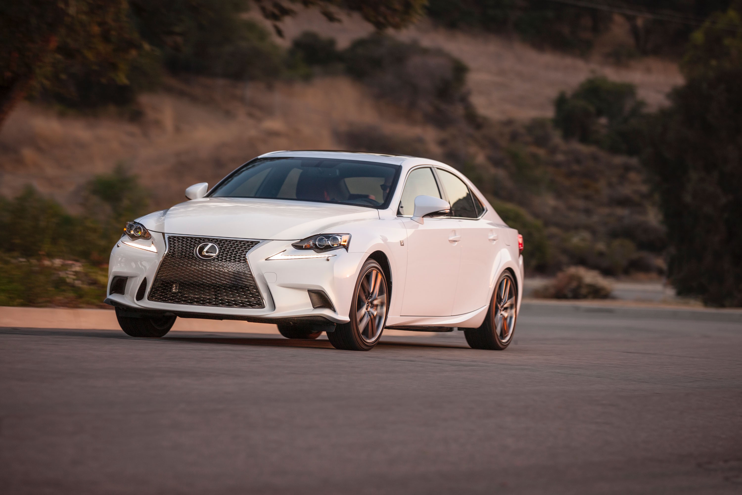 Lexus Is photo 20