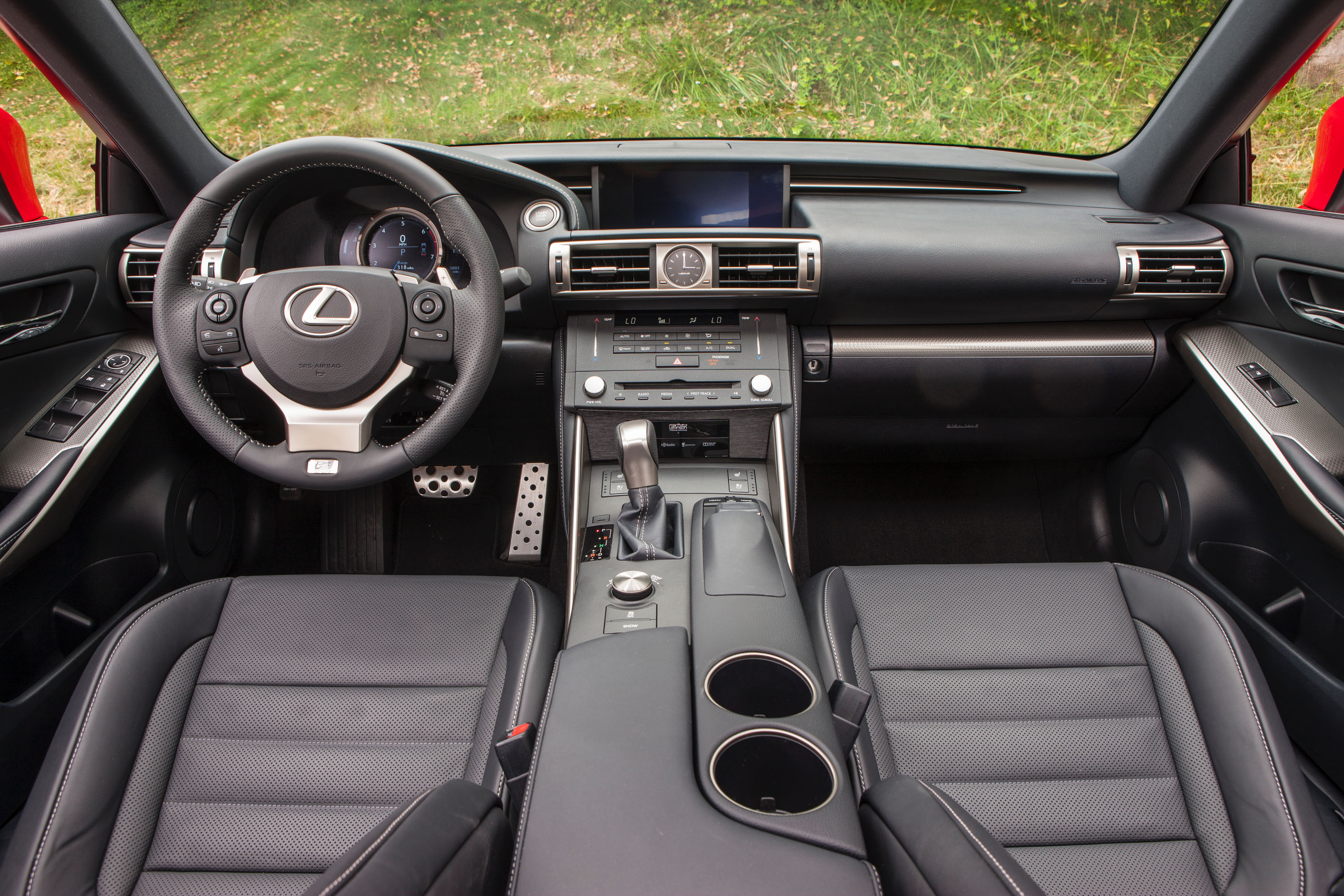 Lexus Is photo 54