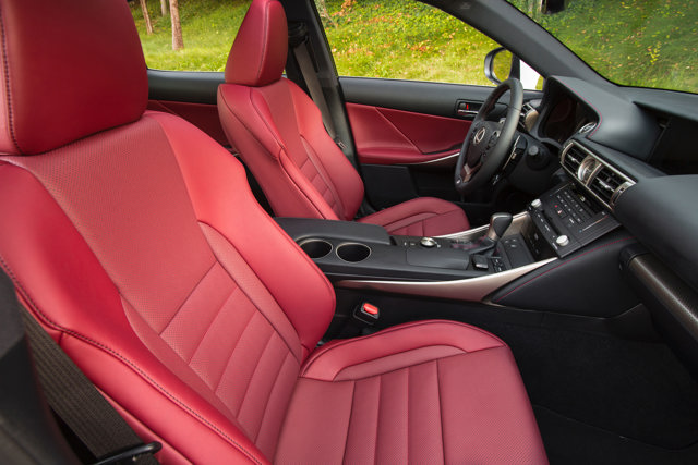 Lexus Is photo 58