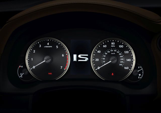 Lexus Is photo 76