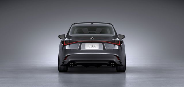 Lexus Is photo 17