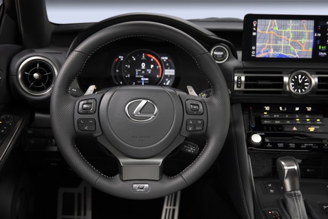 Lexus Is photo 86