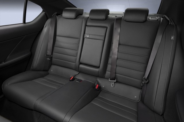 Lexus Is photo 90