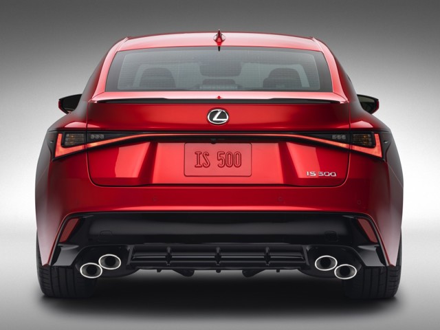 Lexus Is photo 28