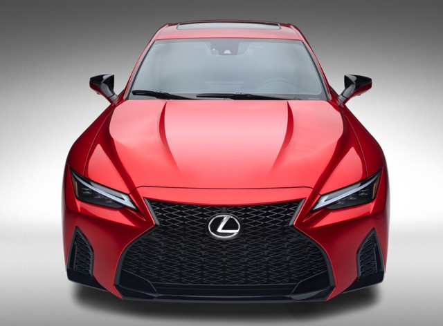 Lexus Is photo 37