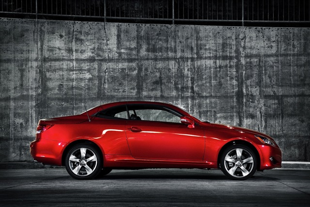 Lexus Is photo 13