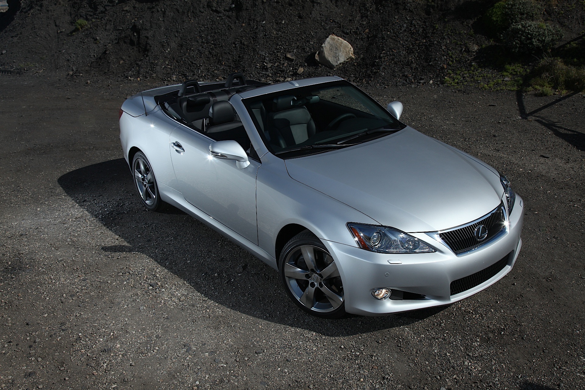 Lexus Is photo 26