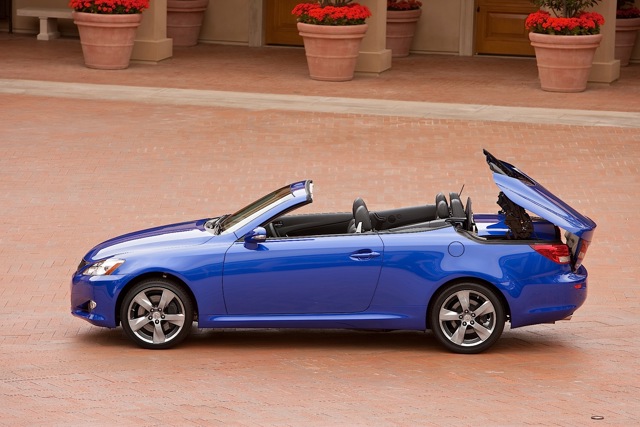 Lexus Is photo 43