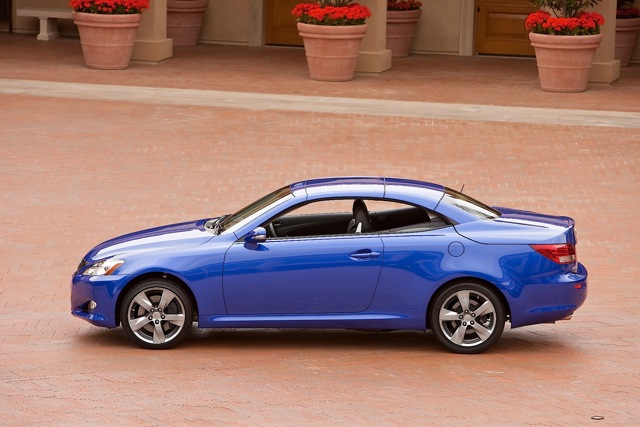 Lexus Is photo 52
