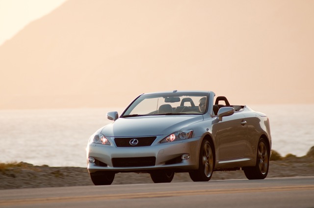 Lexus Is photo 55