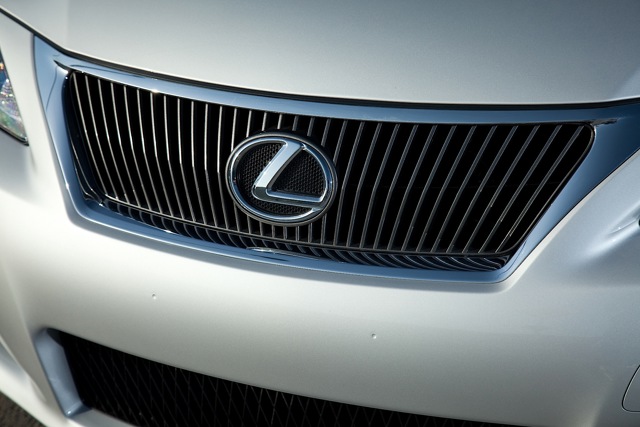 Lexus Is photo 60