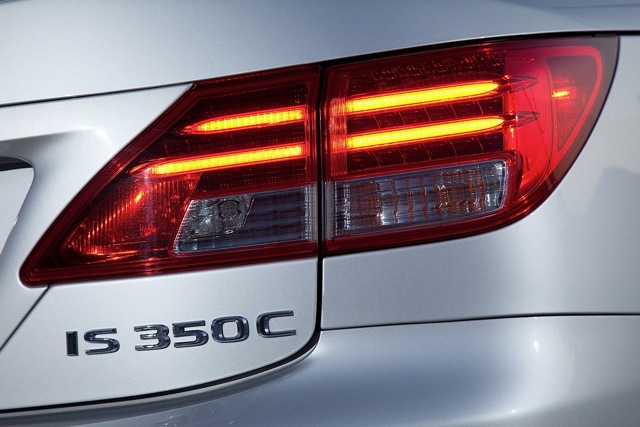 Lexus Is photo 67