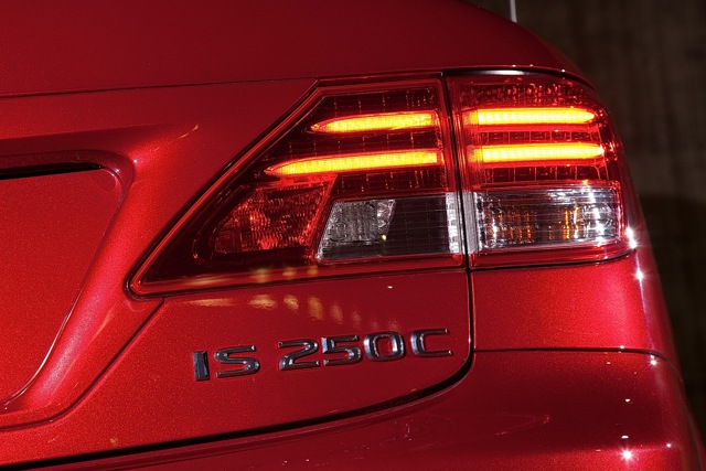 Lexus Is photo 69