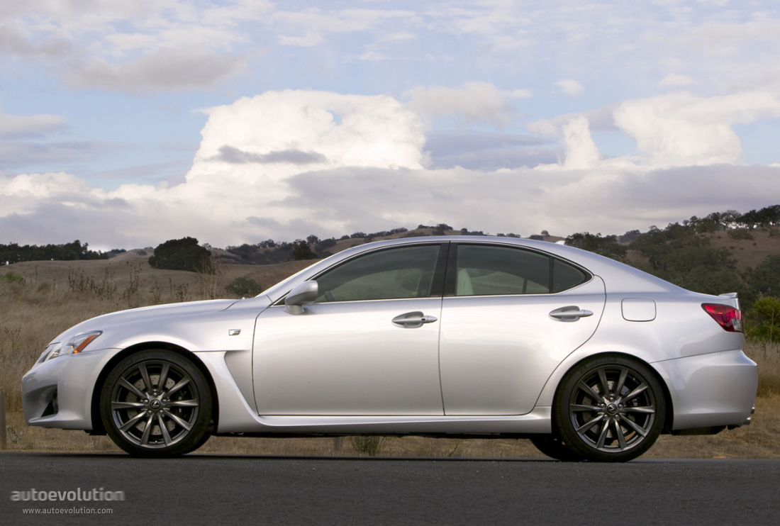 Lexus Is photo 2