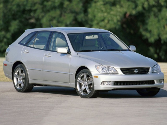 Lexus Is foto 17