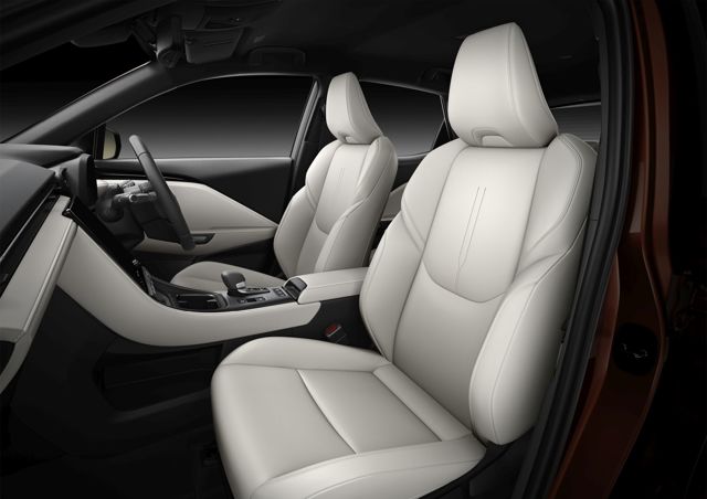 Lexus Lbx photo 62