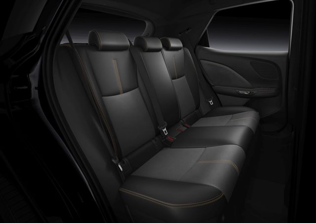 Lexus Lbx photo 70