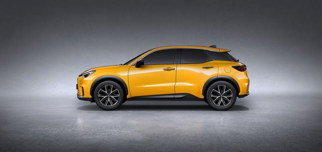 Lexus Lbx photo 26
