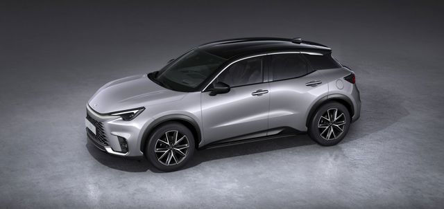 Lexus Lbx photo 30