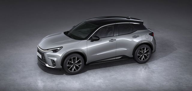 Lexus Lbx photo 31