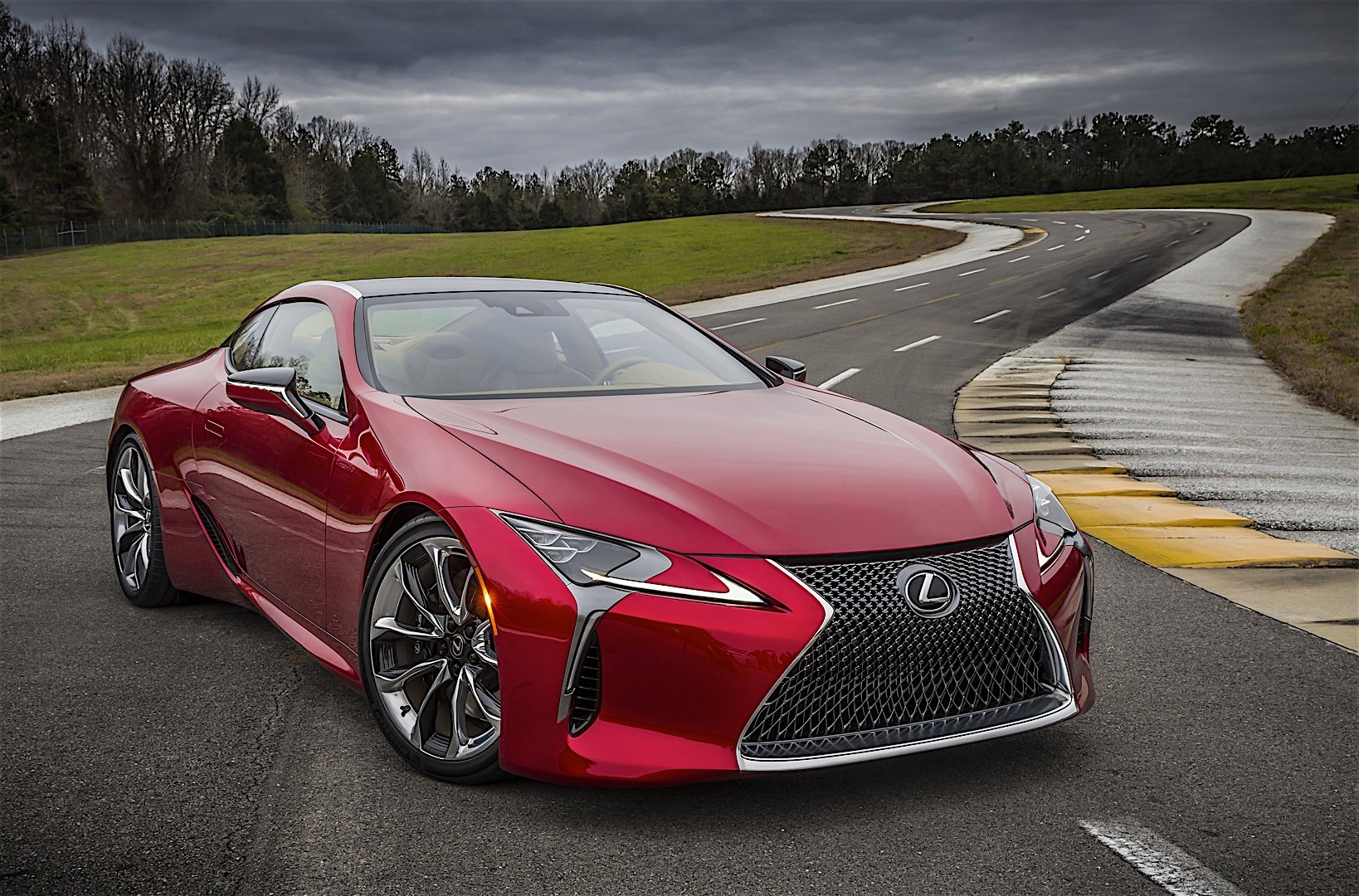 Lexus Lc photo 3