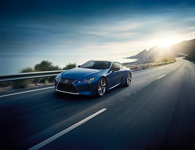 Lexus Lc photo 9