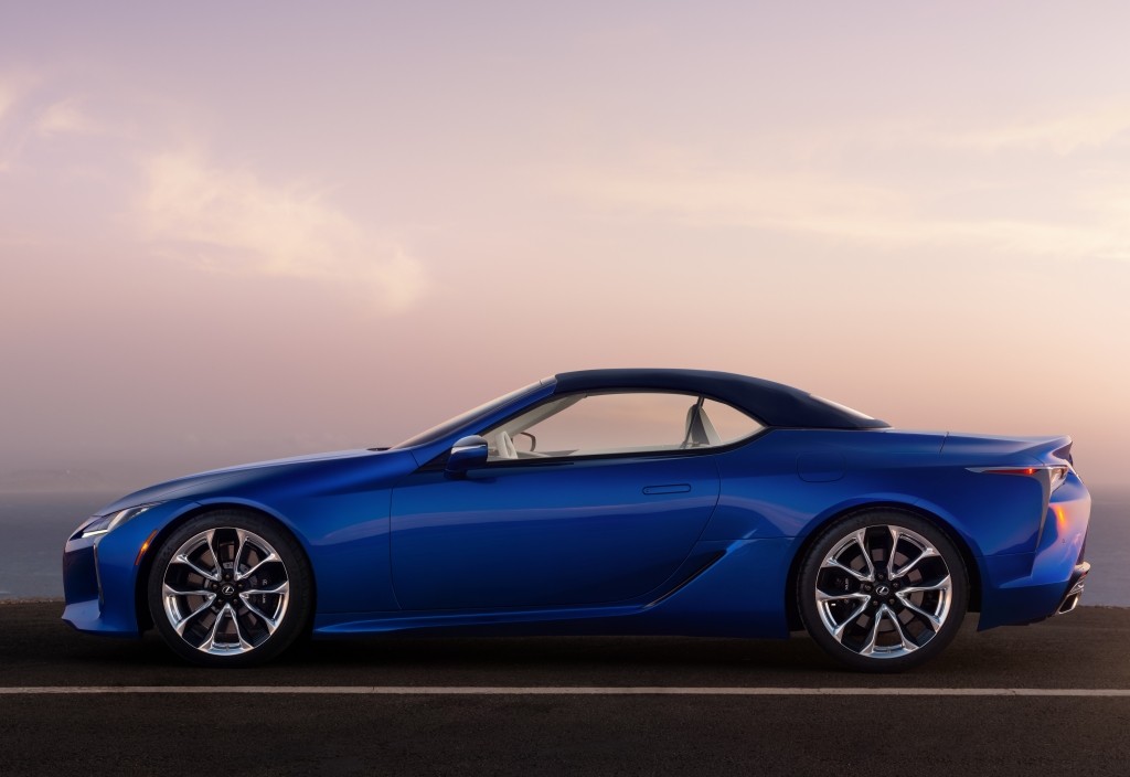 Lexus Lc photo 2