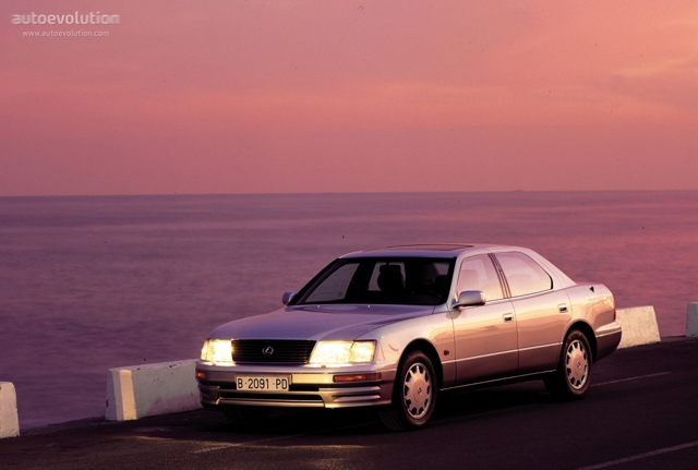 LEXUS LS