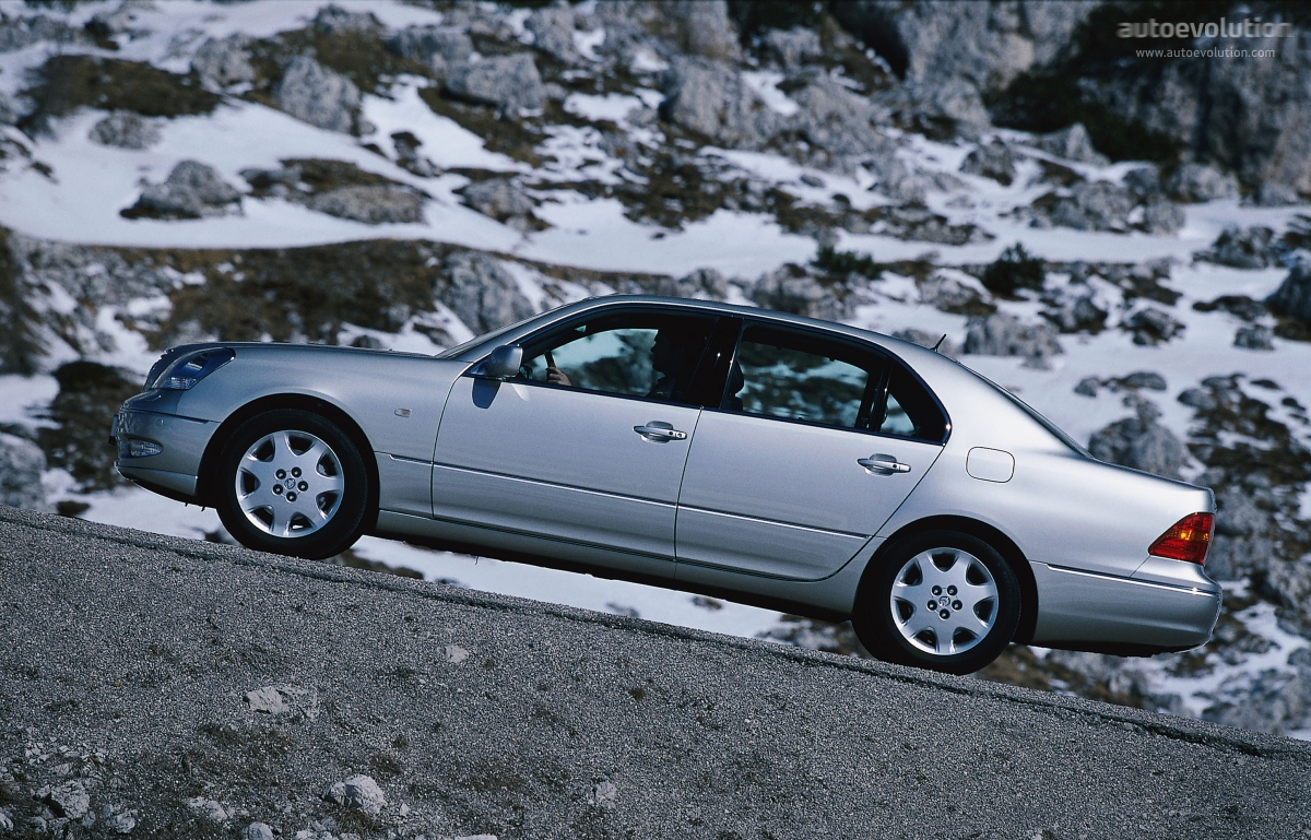 Lexus Ls photo 2