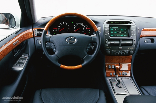 Lexus Ls photo 7