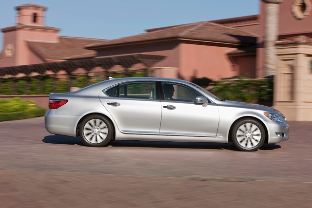 Lexus Ls photo 16