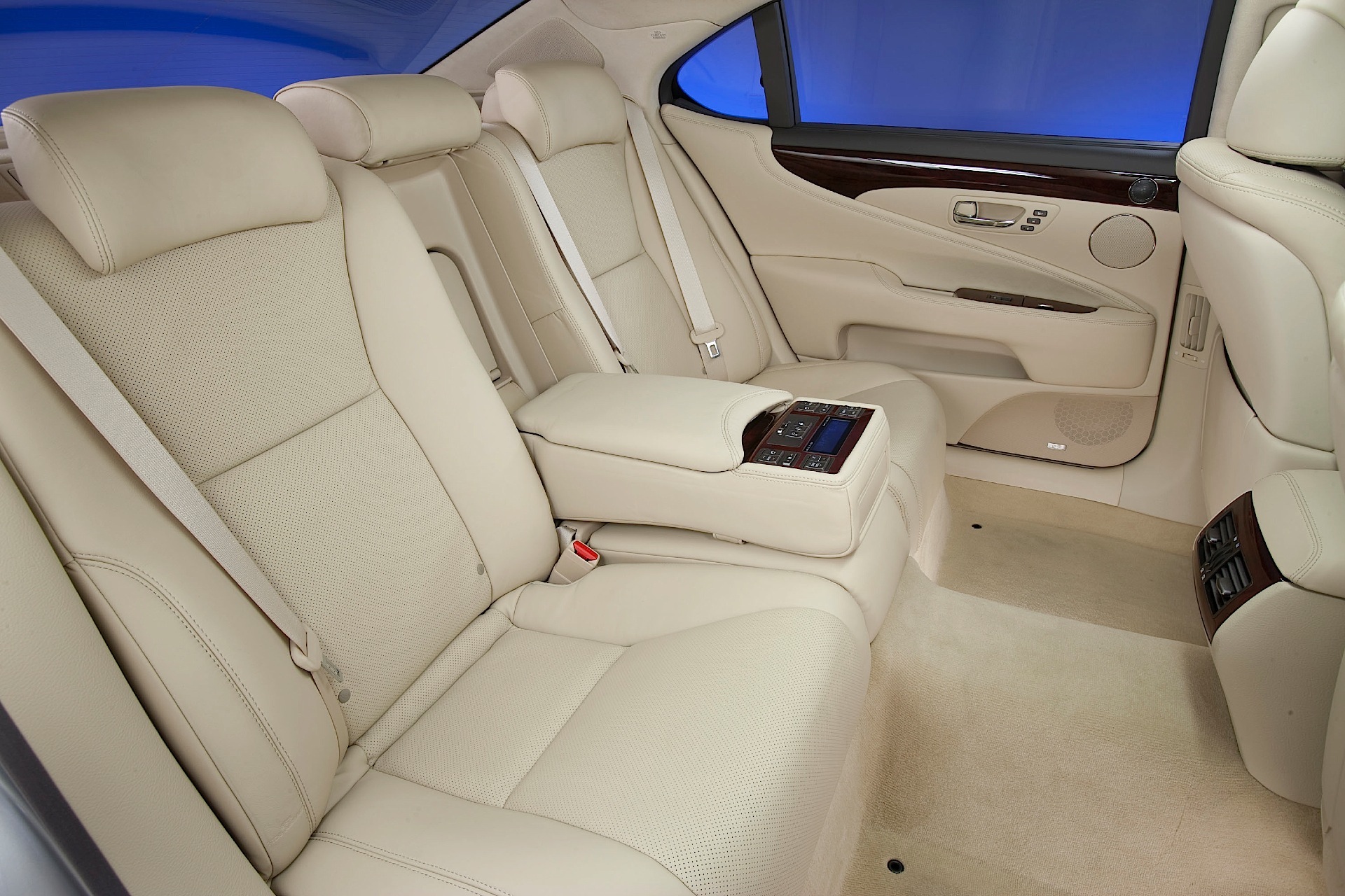 Lexus Ls photo 66