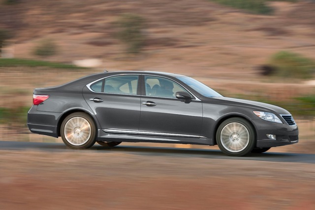 Lexus Ls photo 32