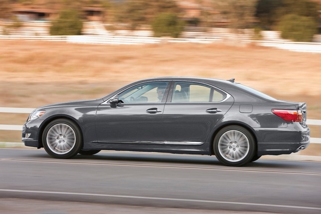 Lexus Ls photo 36