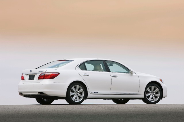 Lexus Ls photo 37