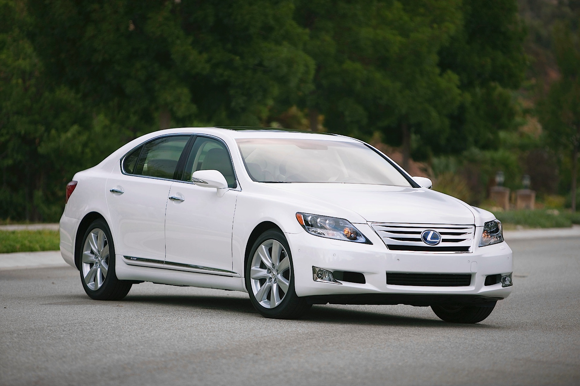 Lexus Ls photo 48