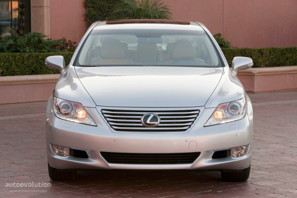 Lexus Ls photo 2