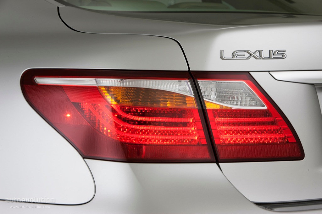 Lexus Ls photo 8