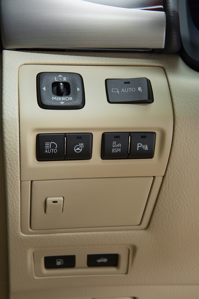 Lexus Ls photo 60
