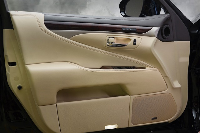 Lexus Ls photo 61