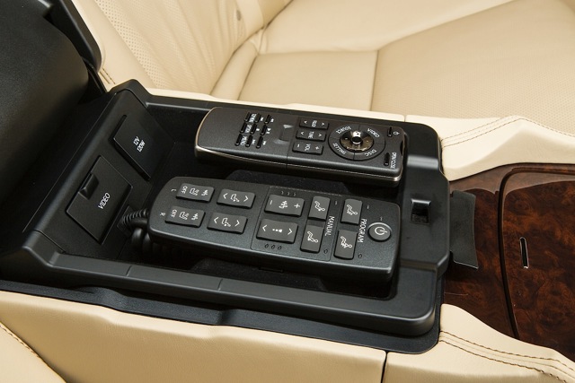 Lexus Ls photo 54
