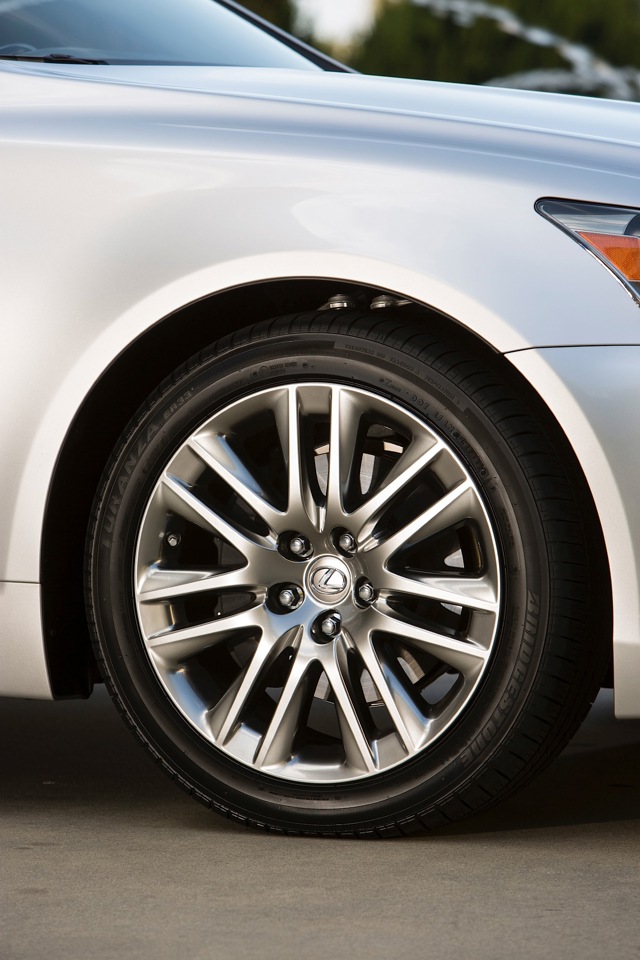 Lexus Ls photo 25