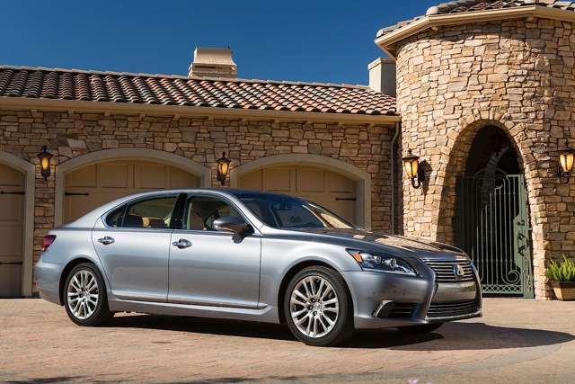 Lexus Ls photo 29