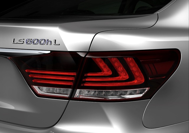 Lexus Ls photo 2