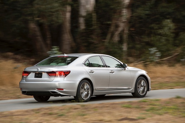 Lexus Ls photo 36