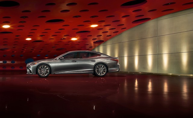 Lexus Ls photo 10